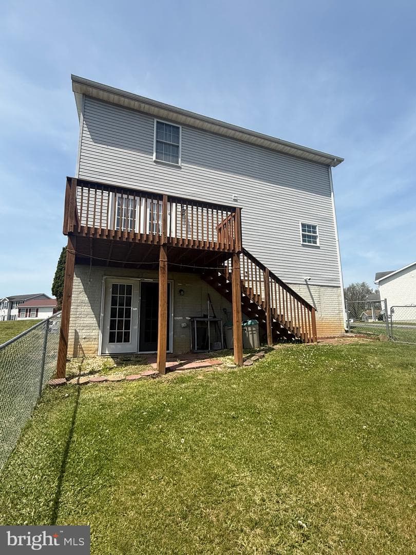 195 Burdette Drive photo 4