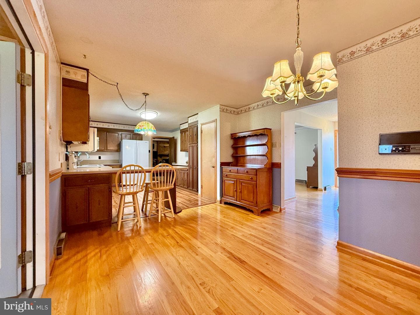 153 Collins Drive photo 20