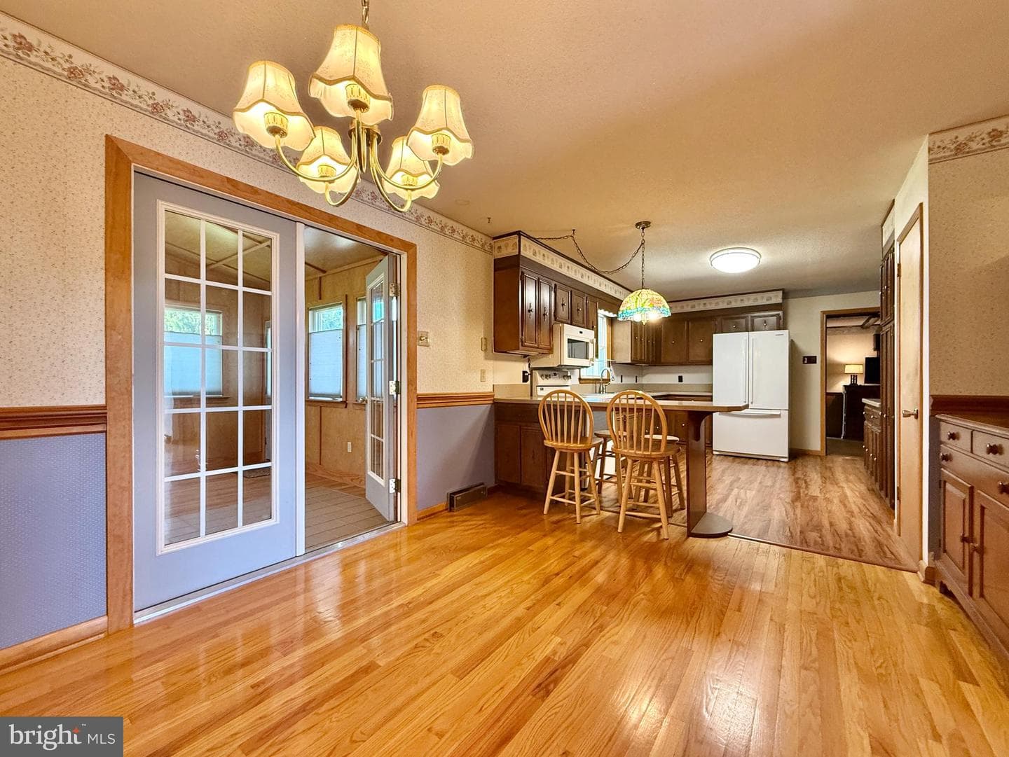 153 Collins Drive photo 23