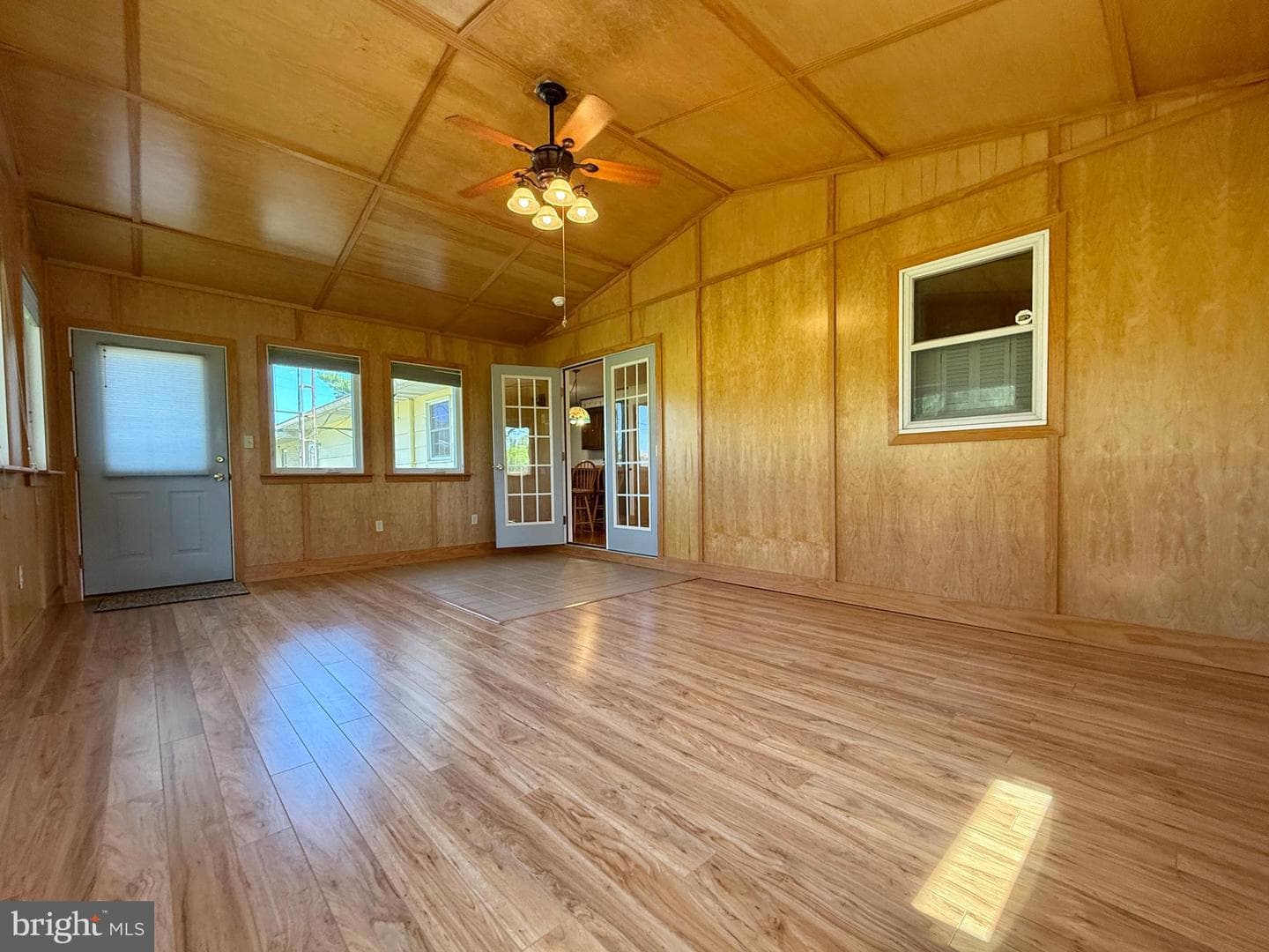 153 Collins Drive photo 36