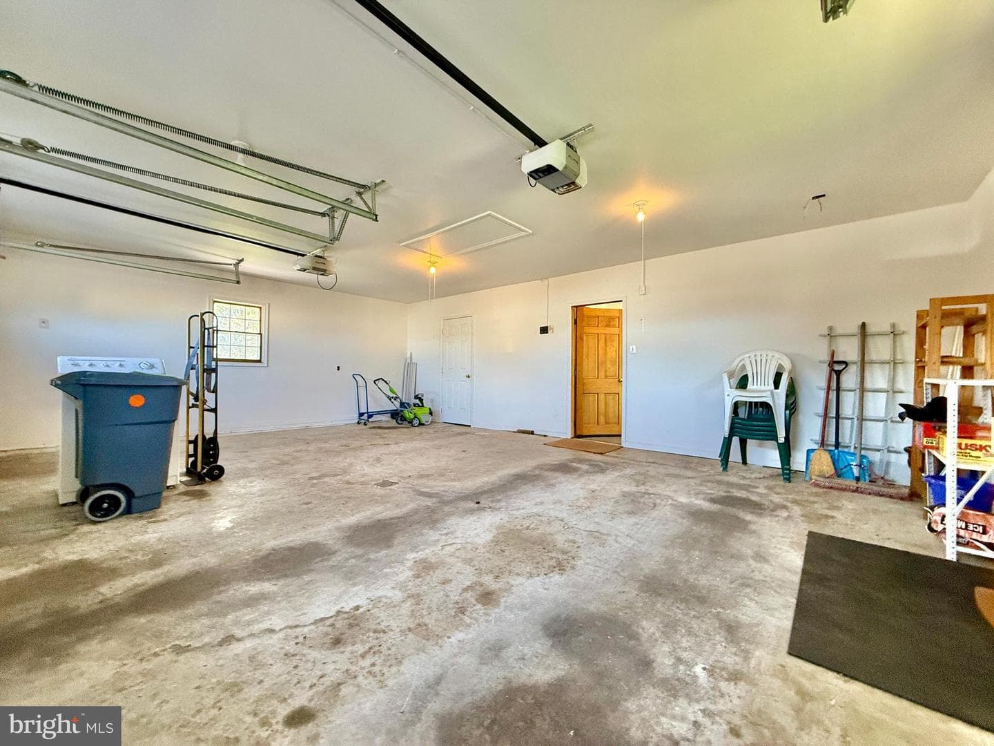 153 Collins Drive photo 61