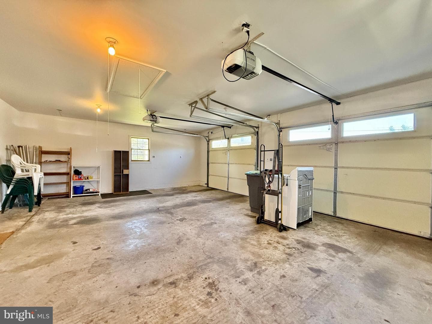 153 Collins Drive photo 64