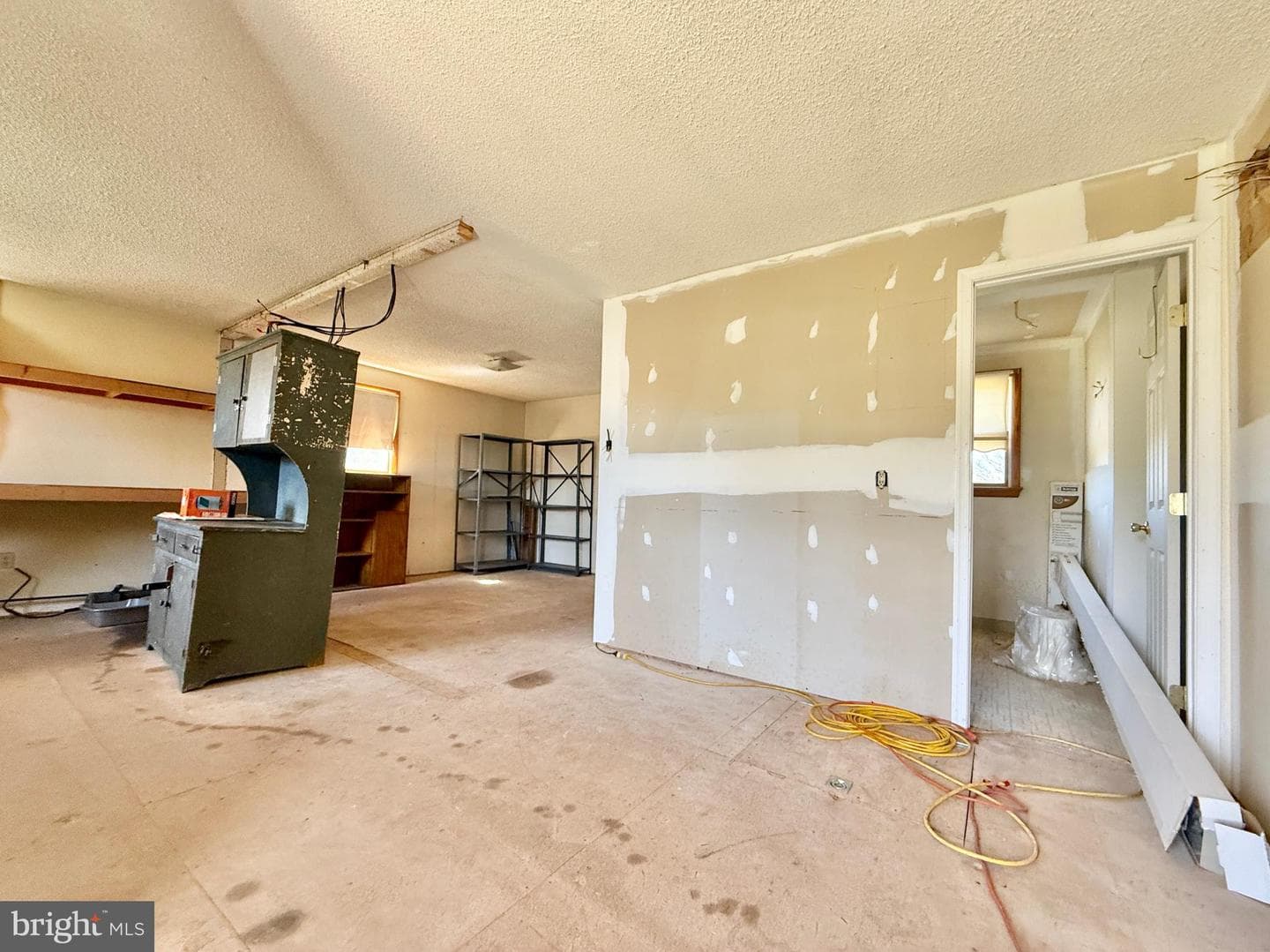 153 Collins Drive photo 68
