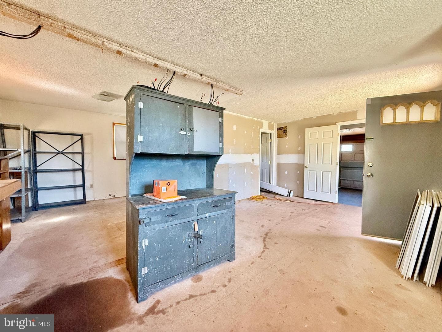 153 Collins Drive photo 69