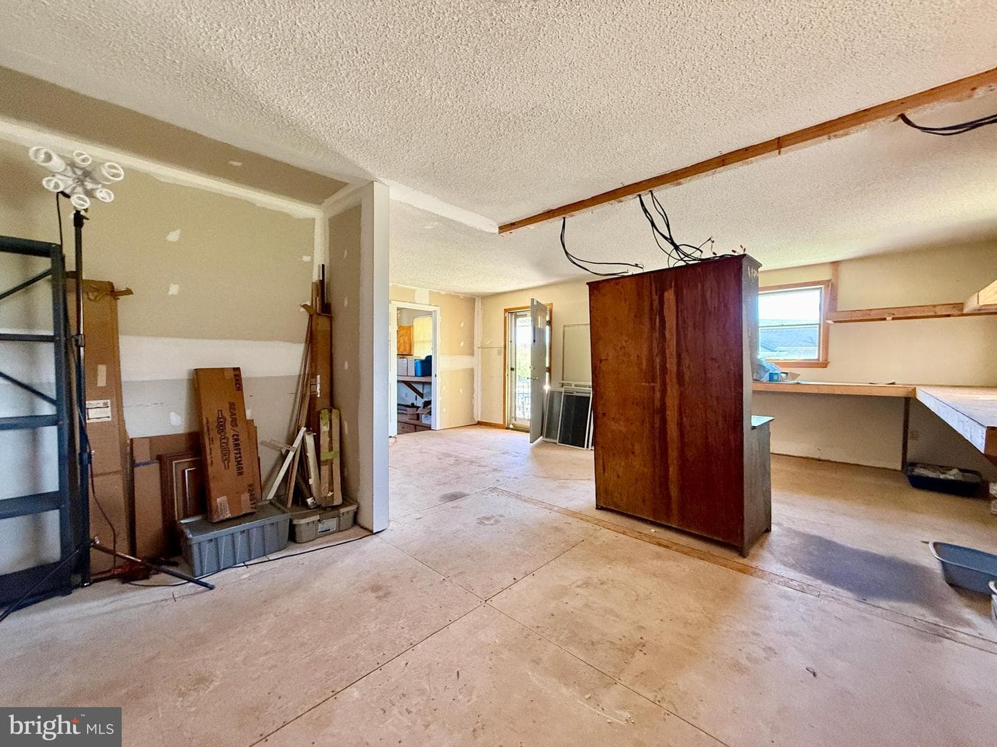 153 Collins Drive photo 70