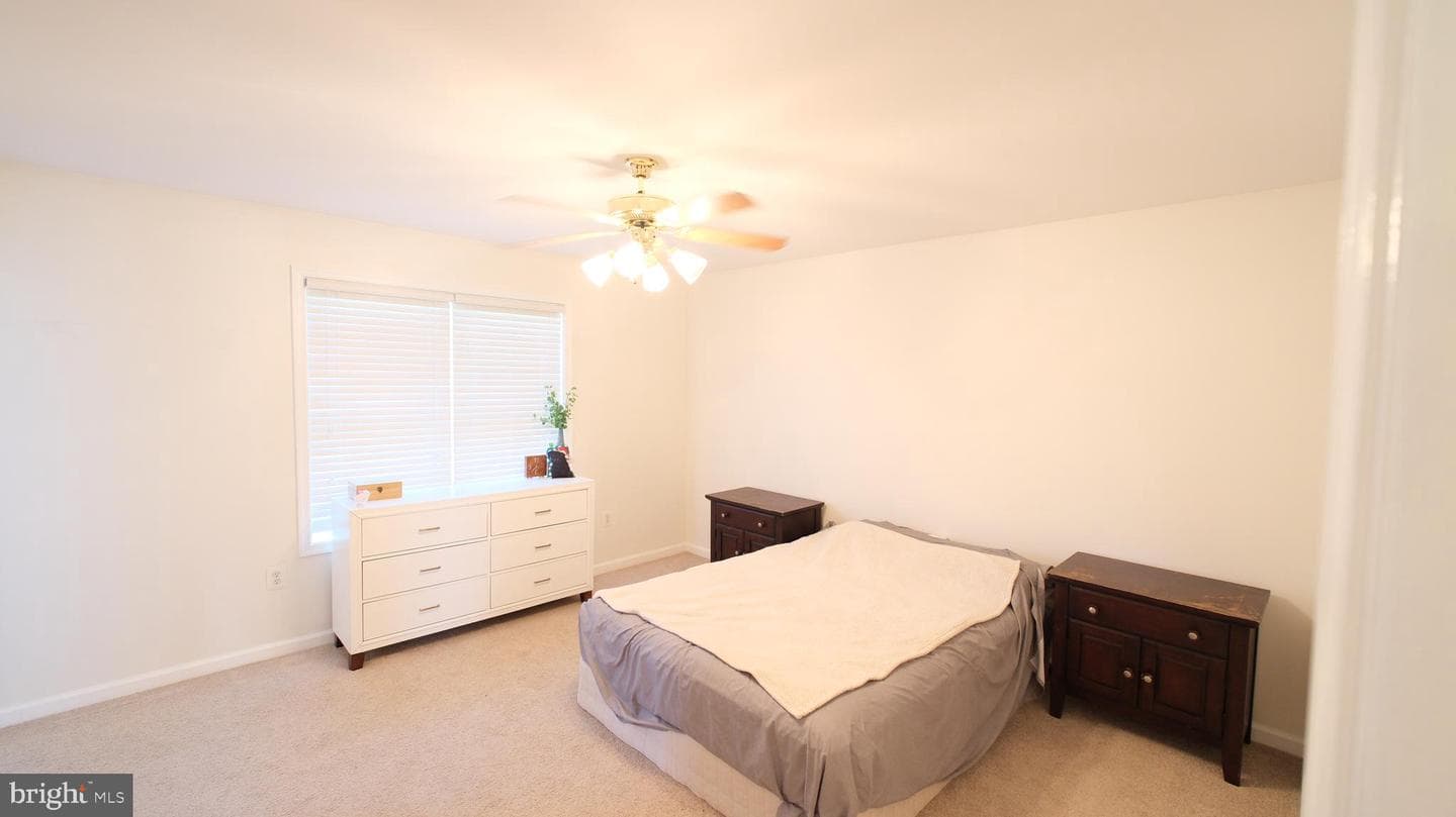 210 Ford Circle photo 15