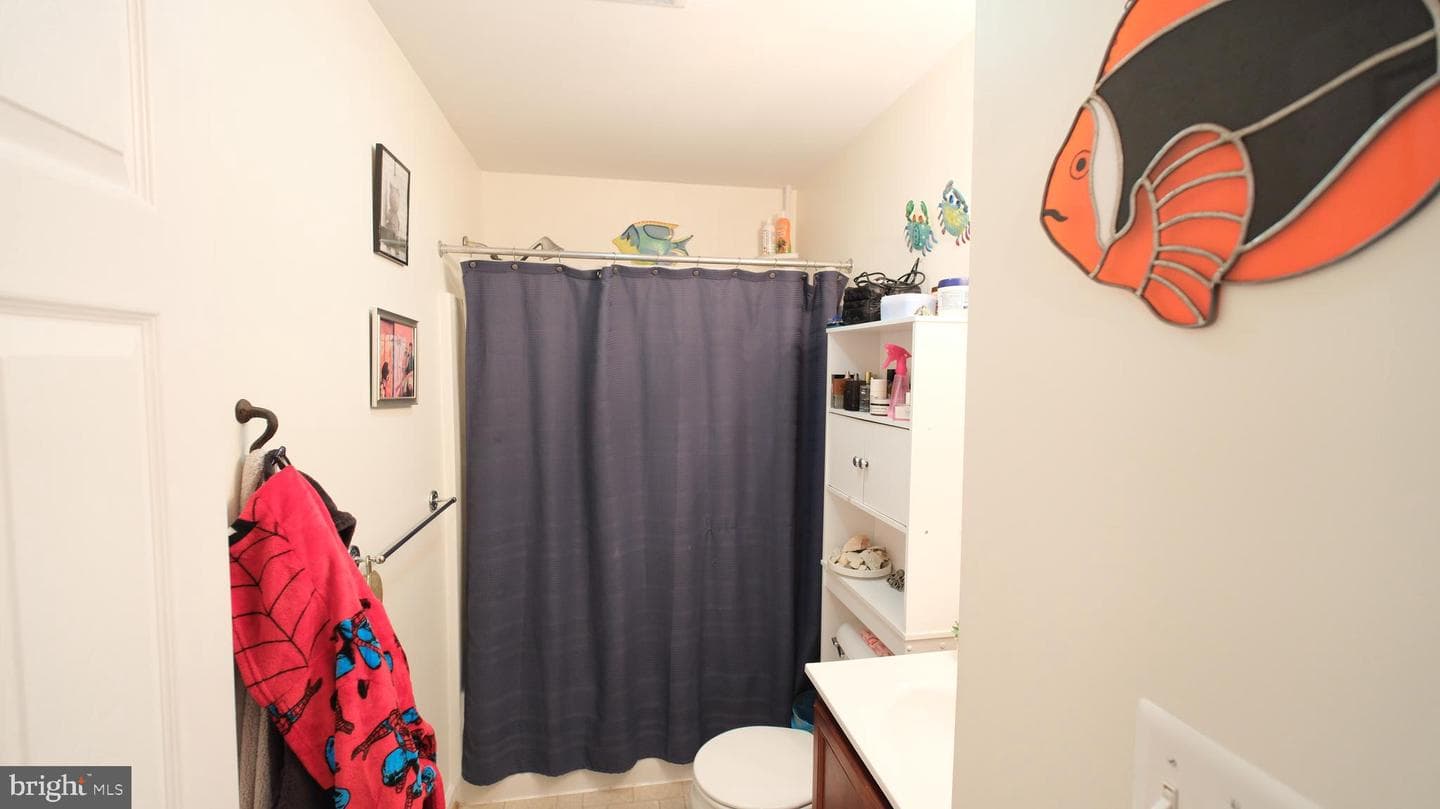 210 Ford Circle photo 24