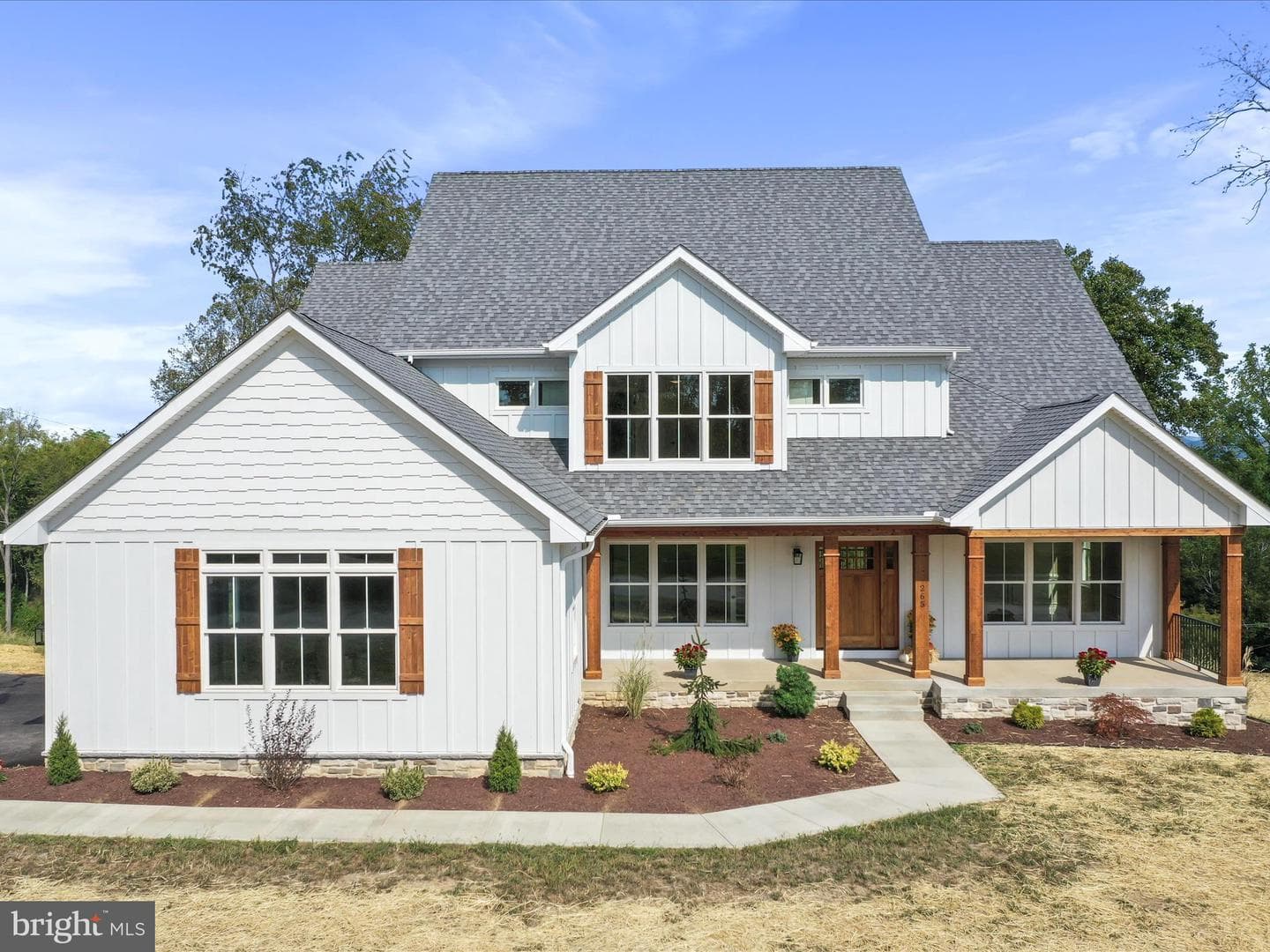 265 Haventree Terrace, Falling Waters