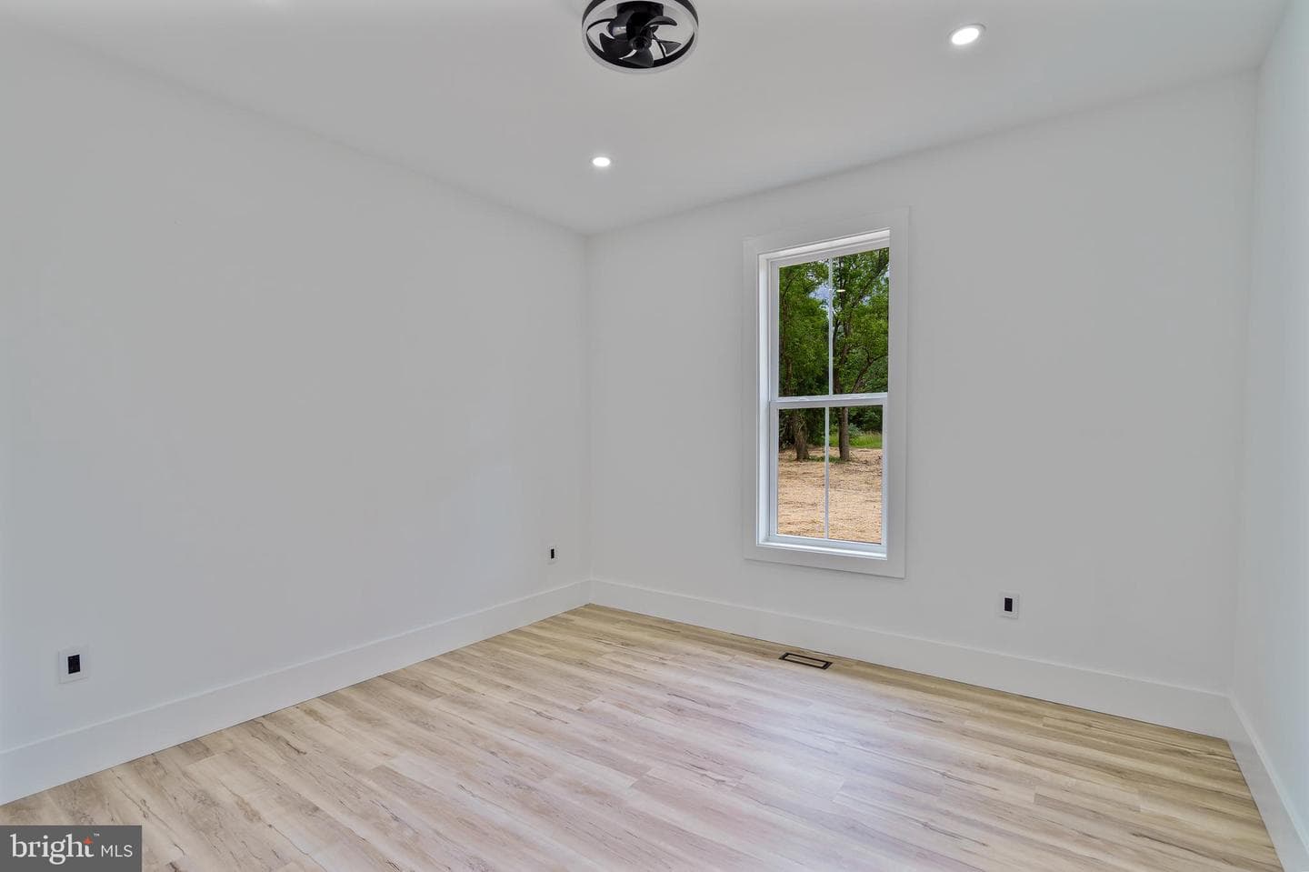 4054 Apple Harvest Drive photo 13