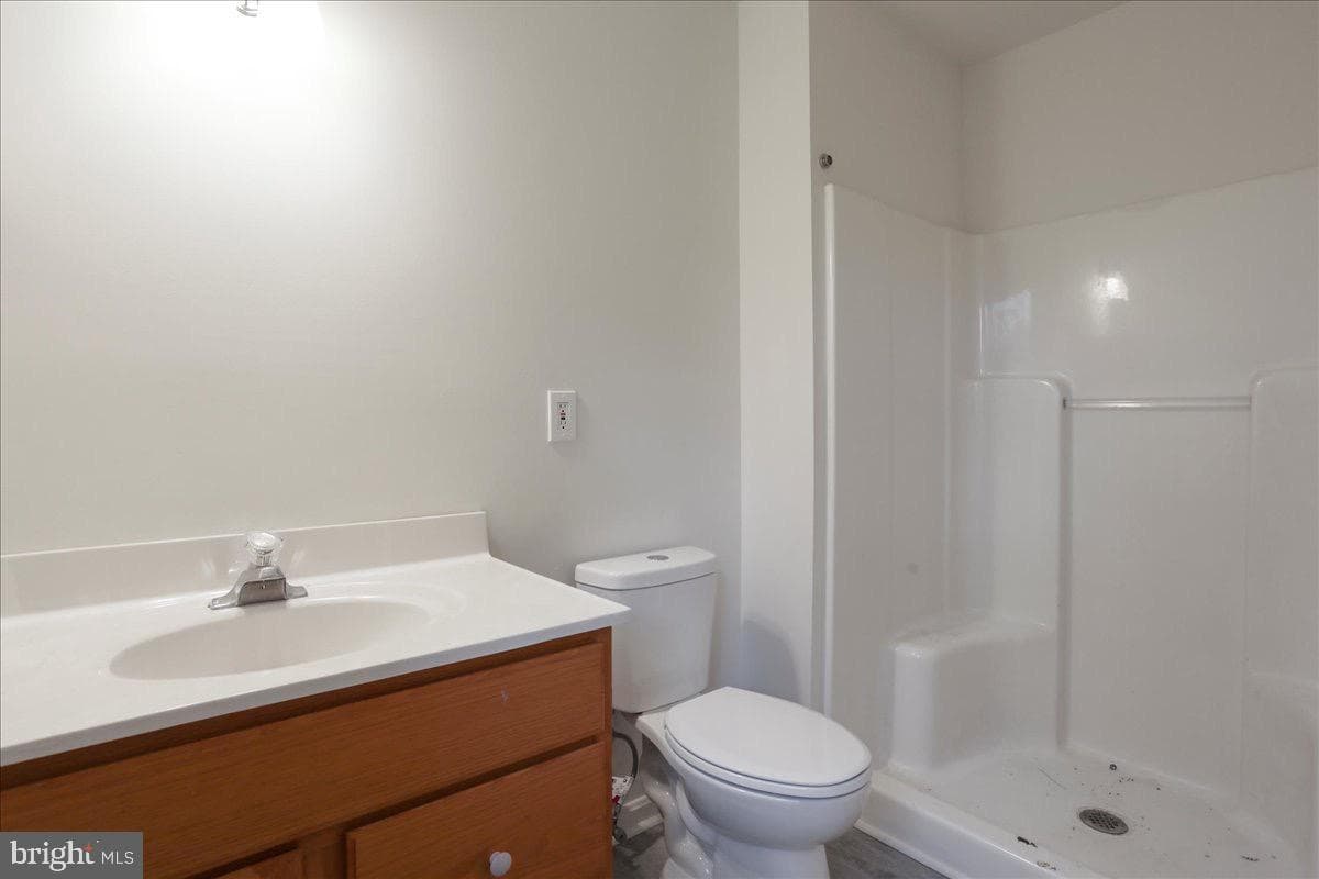 246 Poets Lane photo 23