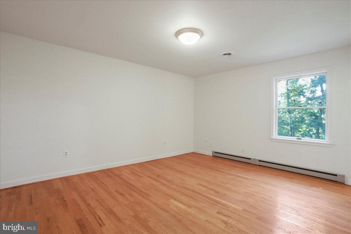 246 Poets Lane photo 26