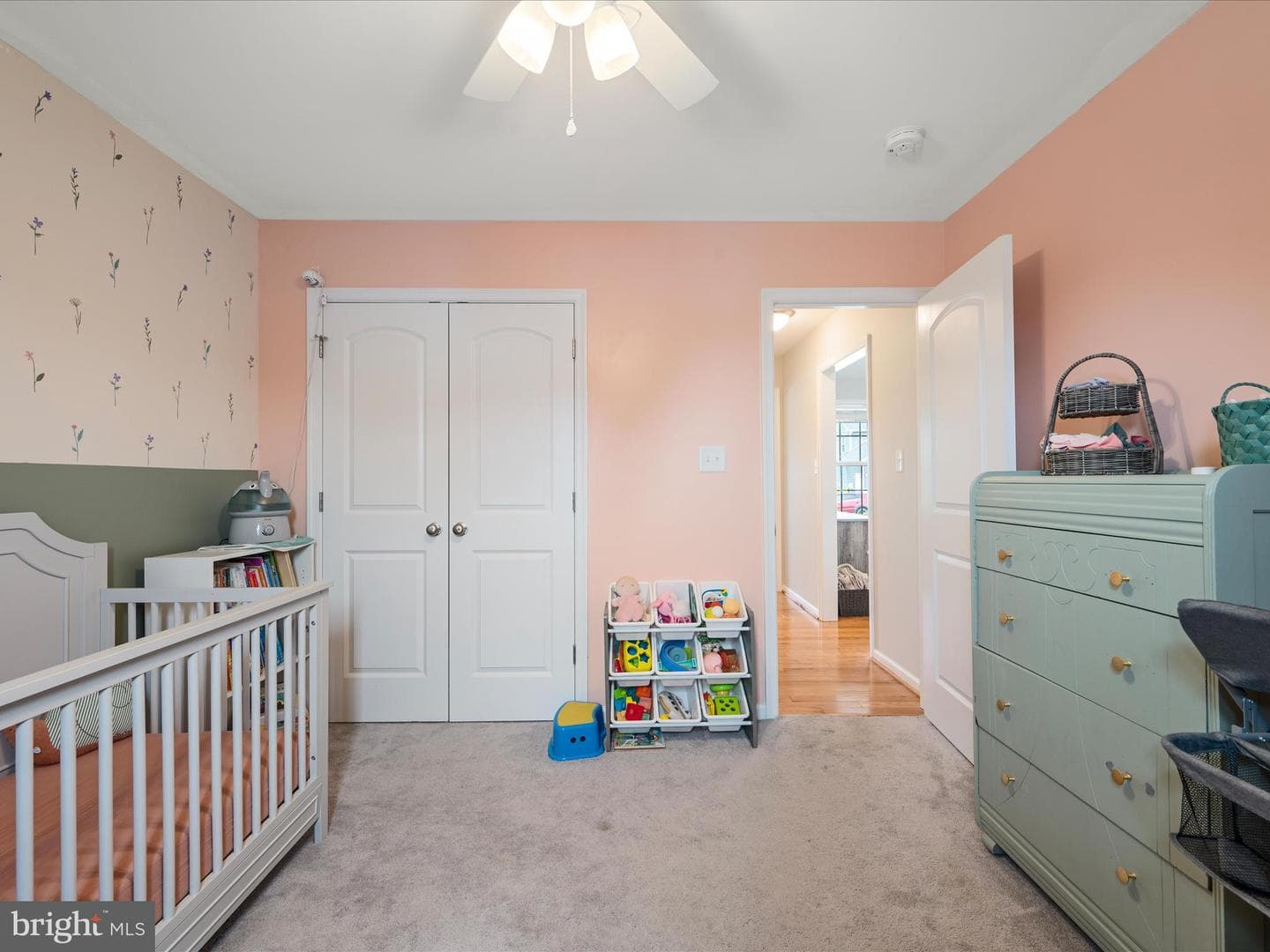 94 Twickenham Drive photo 26