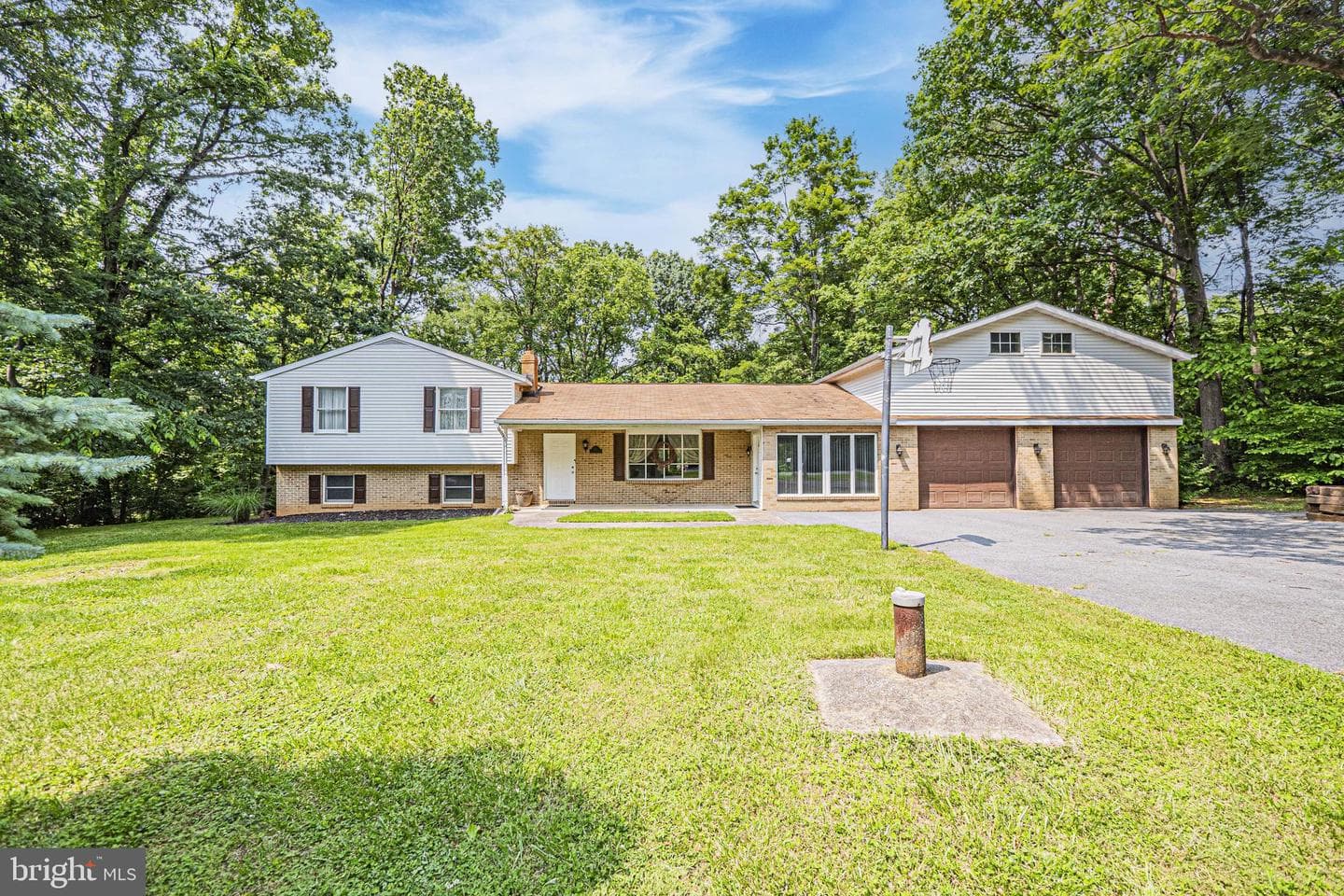 165 Chesley Drive photo 3