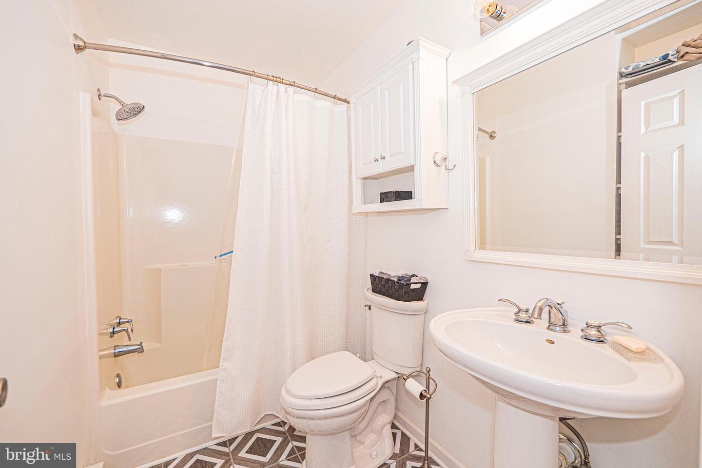 165 Chesley Drive photo 33