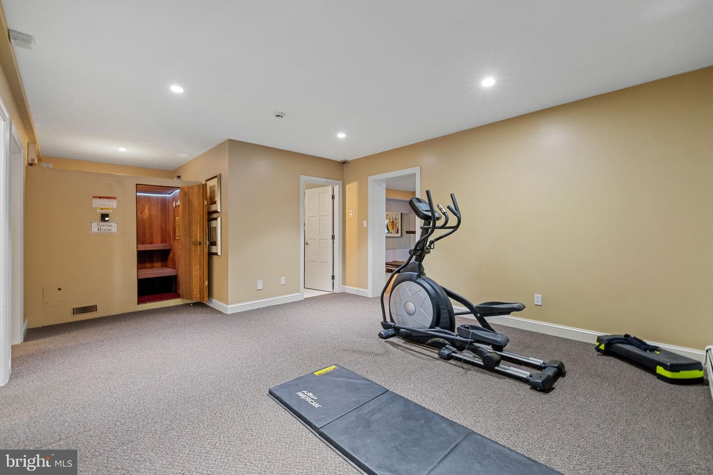 77 Lionheart Terrace photo 49