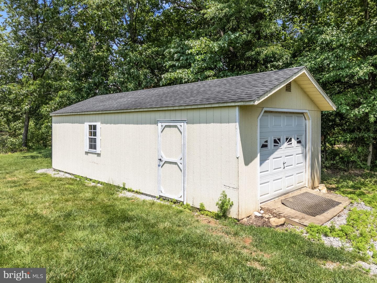 77 Lionheart Terrace photo 66