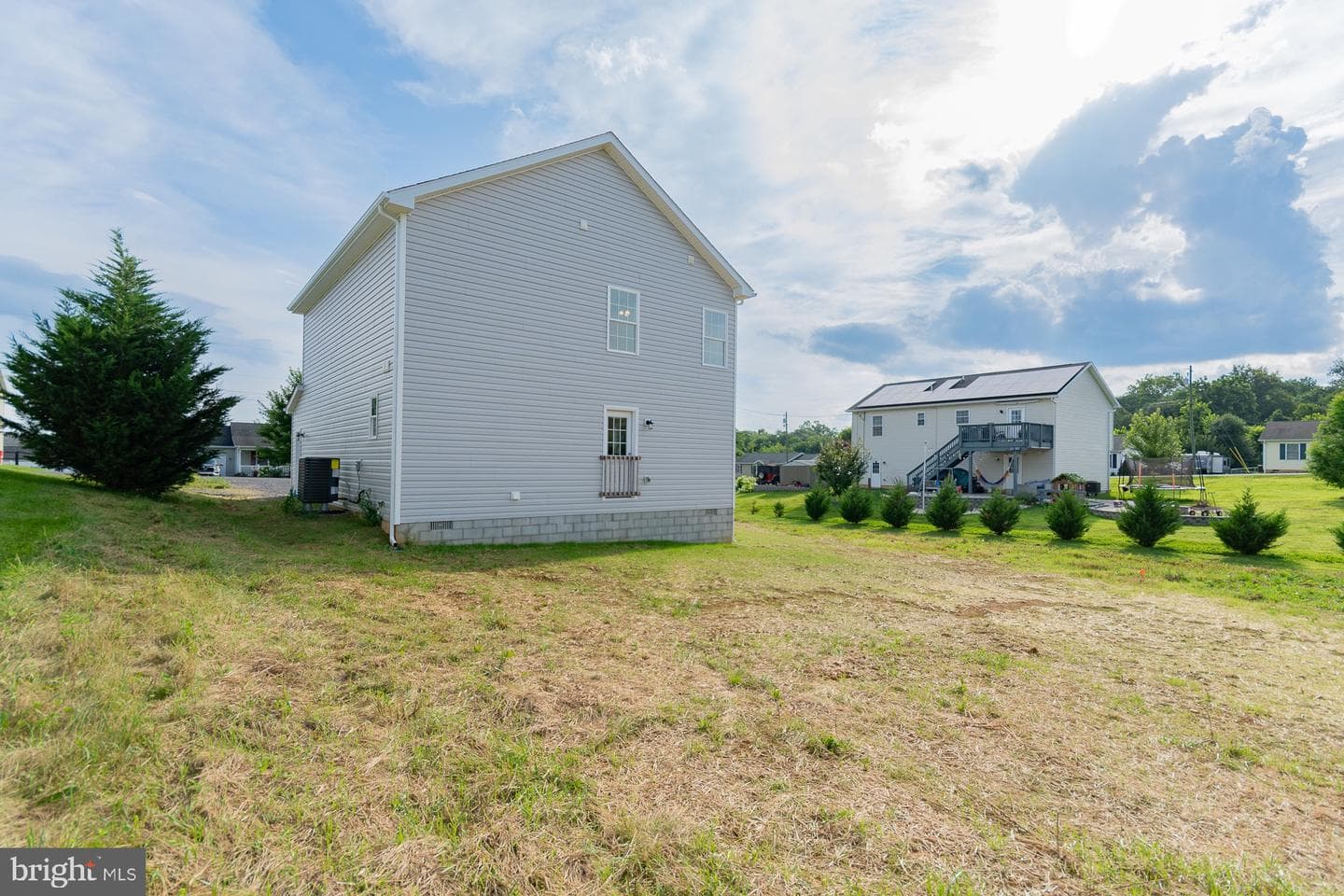 272 Larry Way photo 17