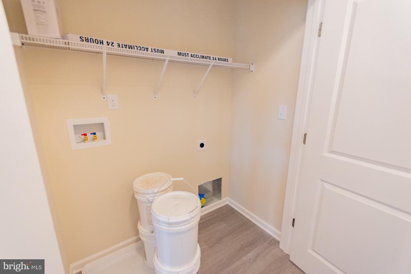 272 Larry Way photo 37