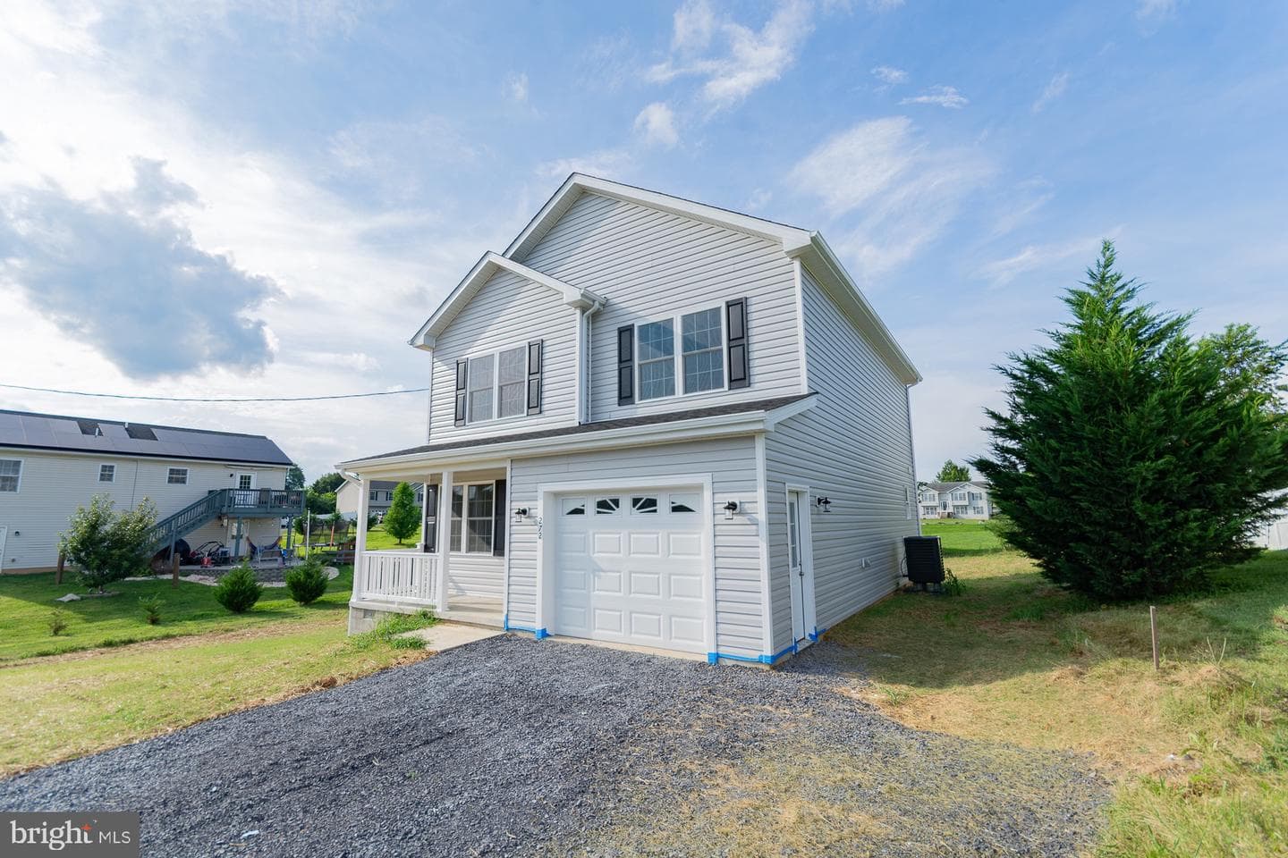 272 Larry Way photo 4