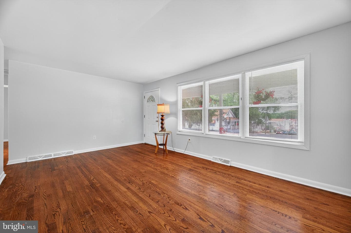 503 N High Street photo 10
