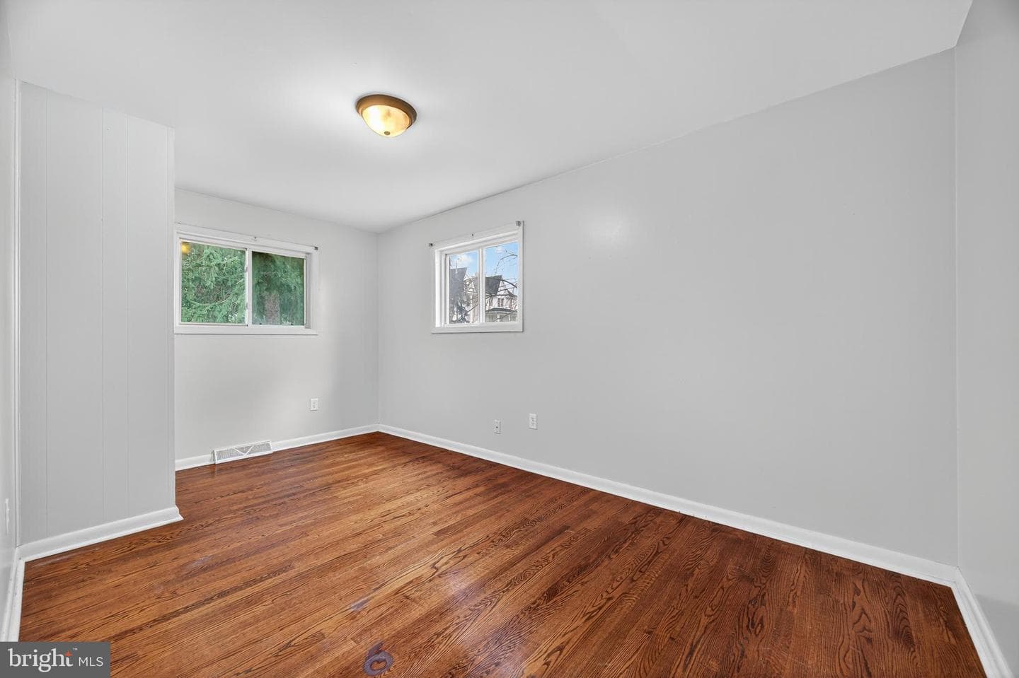 503 N High Street photo 15