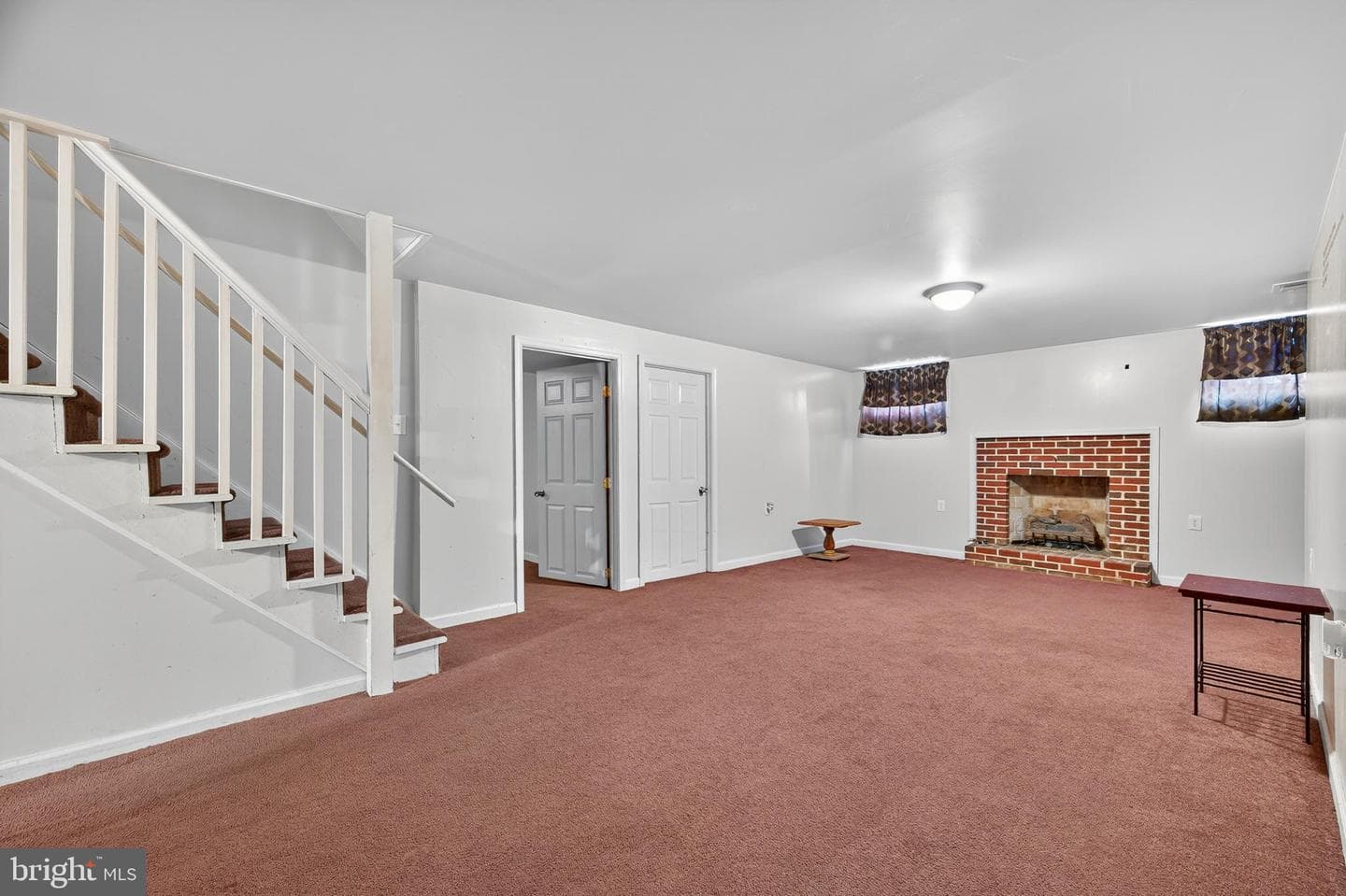 503 N High Street photo 18