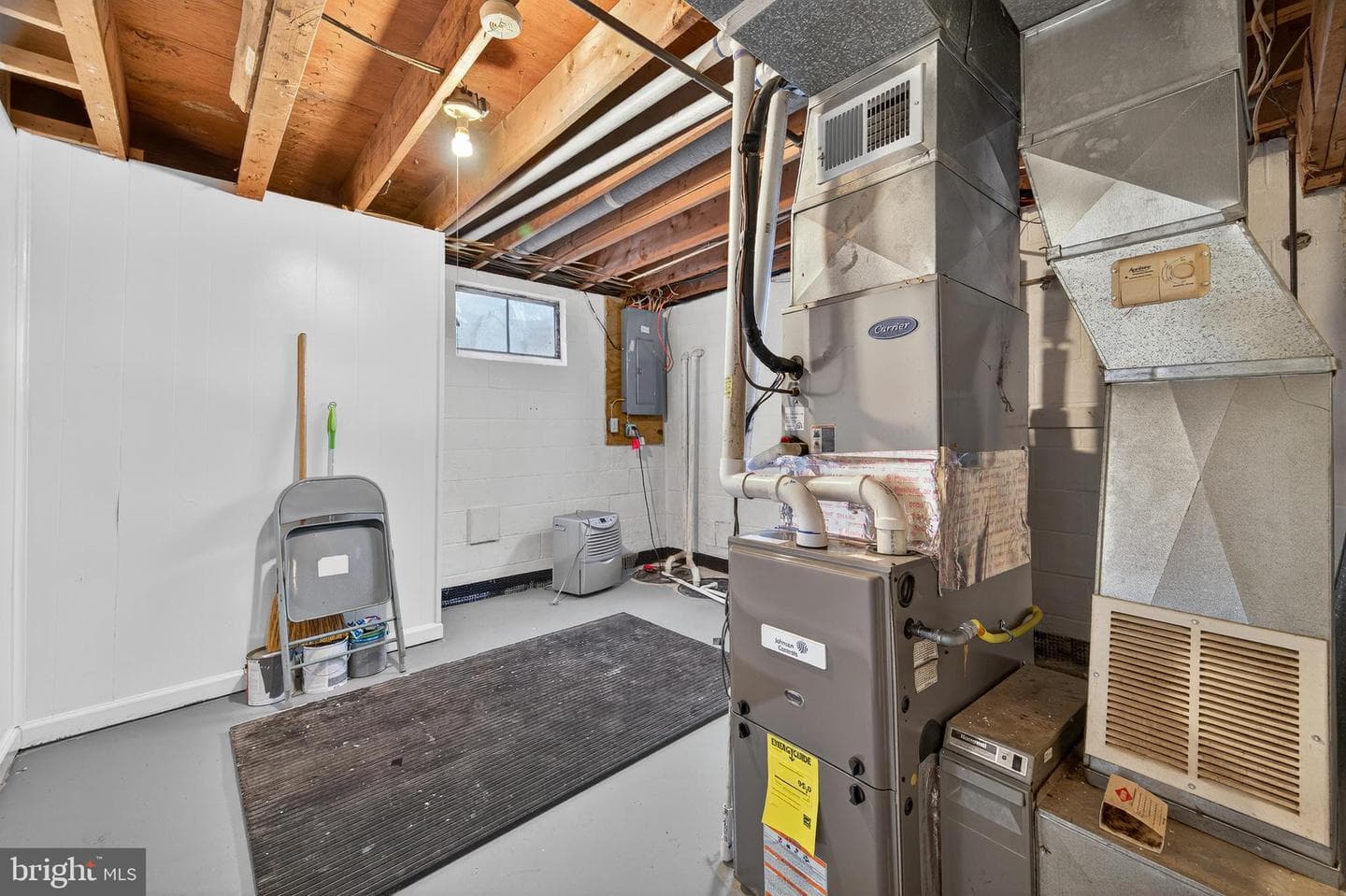 503 N High Street photo 28