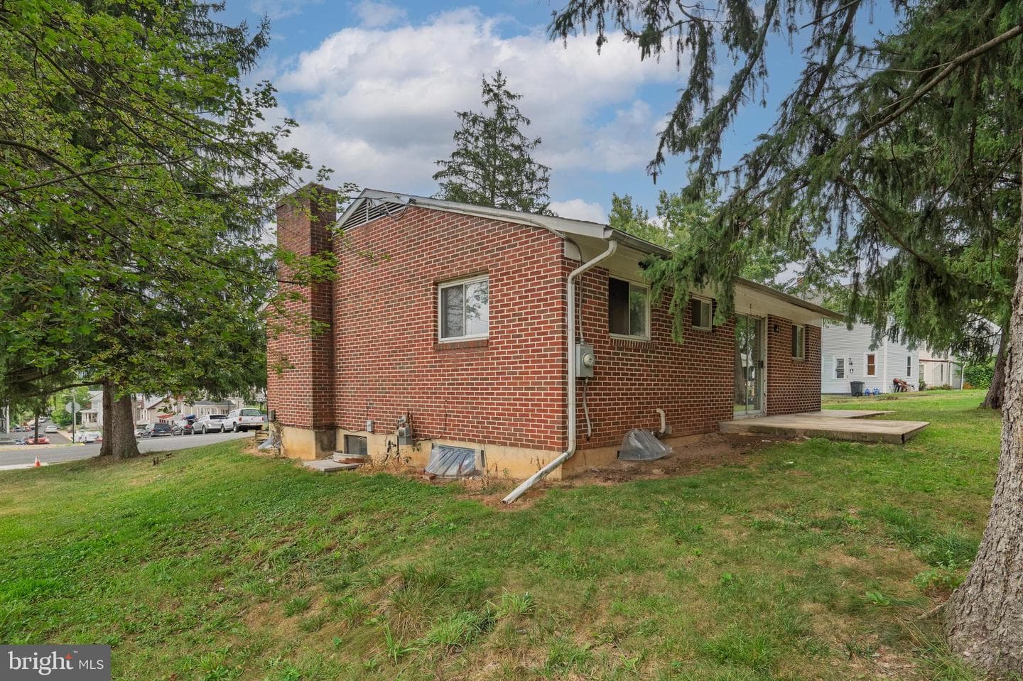 503 N High Street photo 29