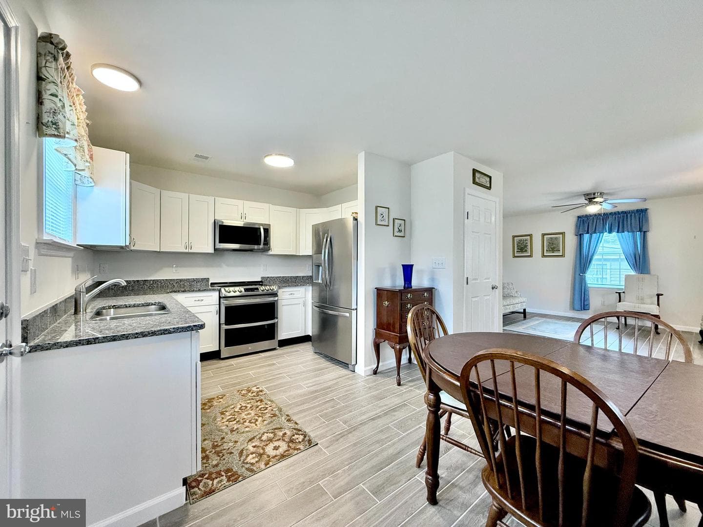 404 Athletic Street photo 11