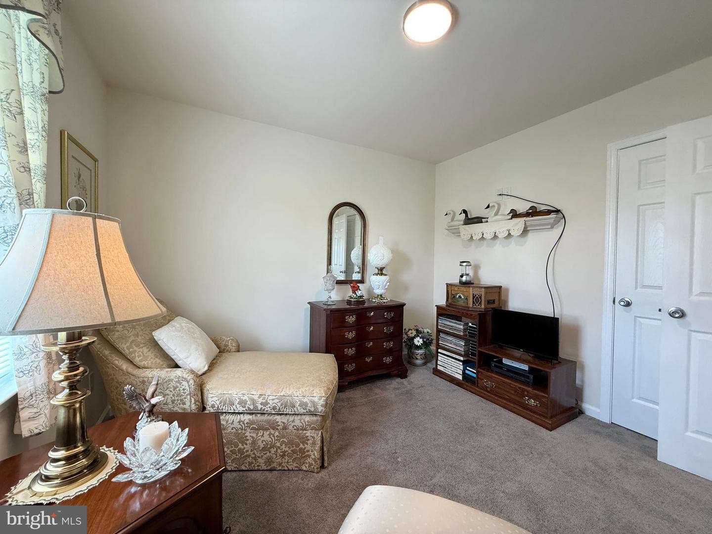404 Athletic Street photo 32