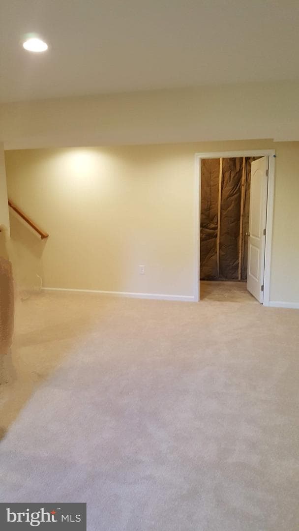 61 Twickenham Drive photo 20
