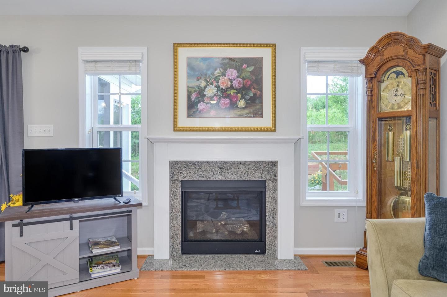 61 Twickenham Drive photo 40