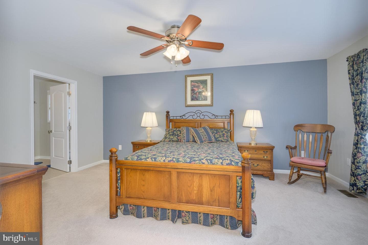61 Twickenham Drive photo 48