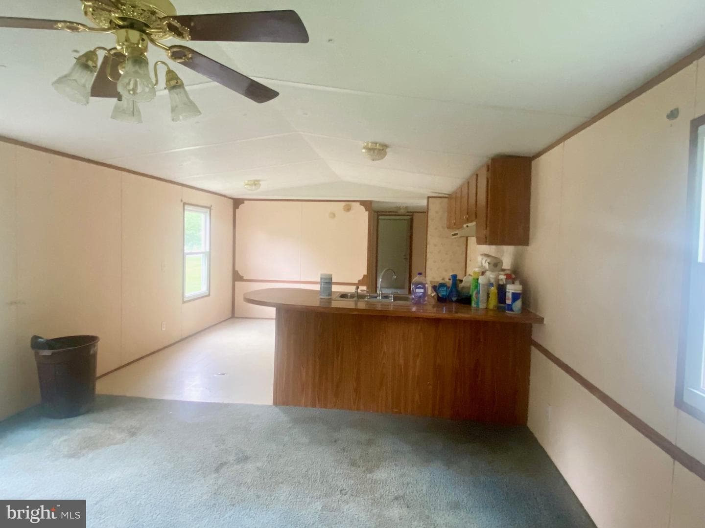 314 Henshaw Road photo 7