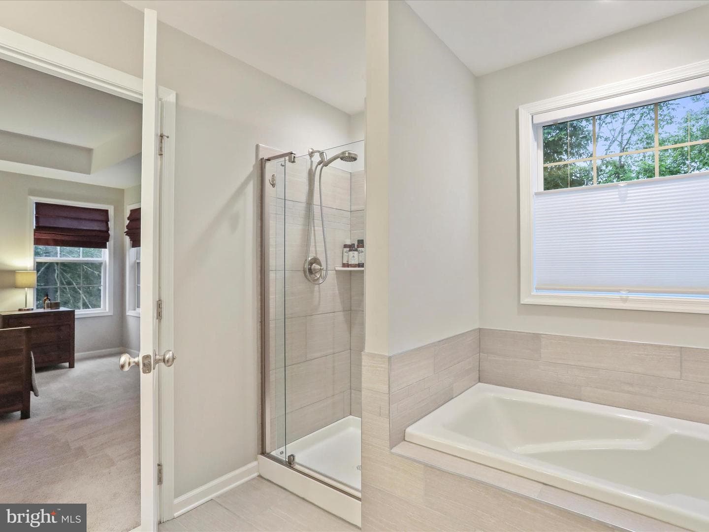 443 Executive Way photo 27