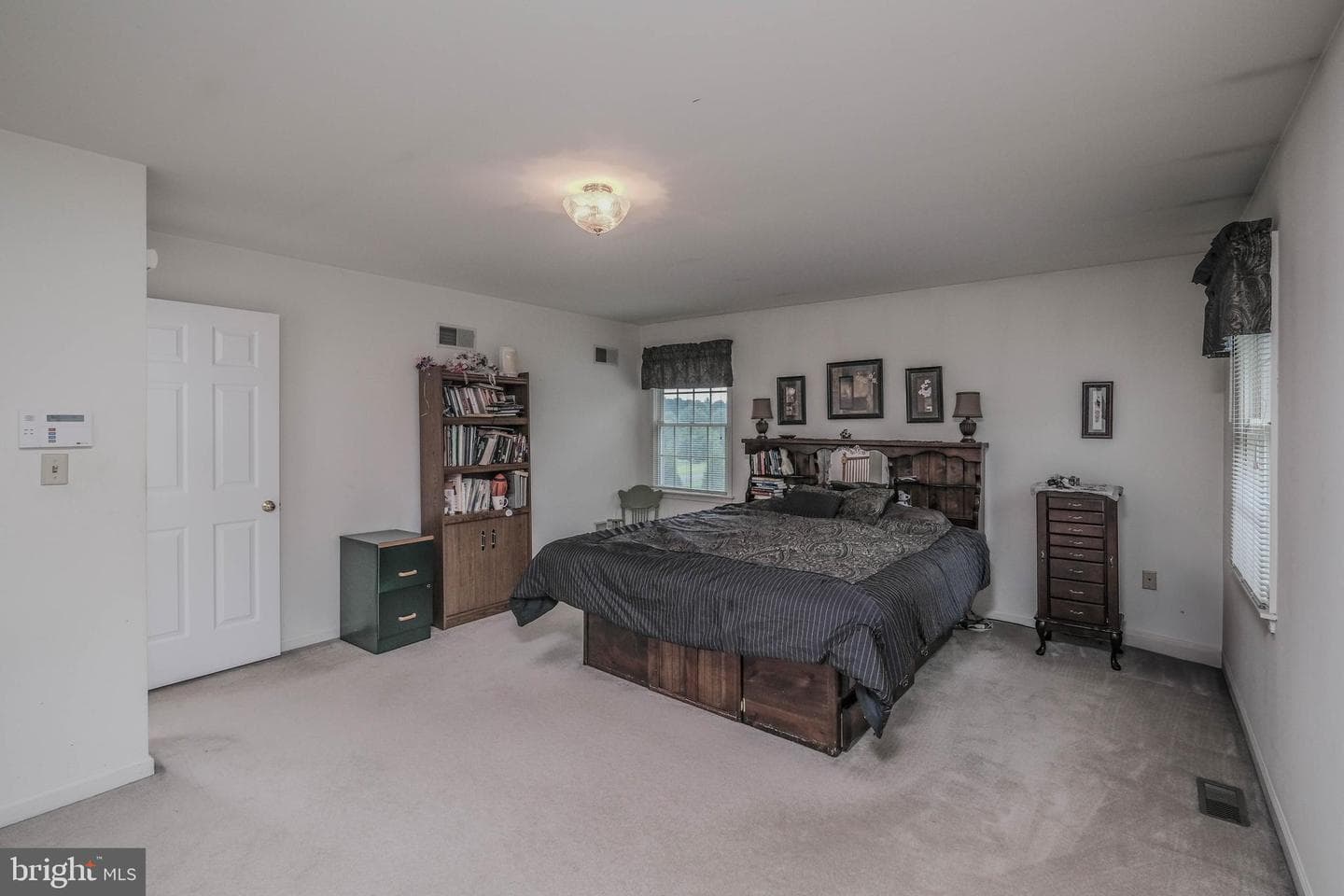 89 Hadrian Court photo 45