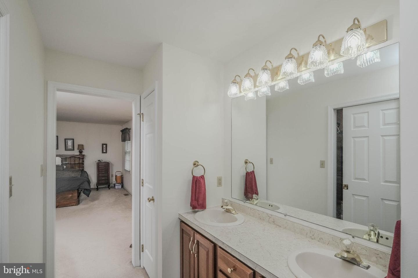 89 Hadrian Court photo 49
