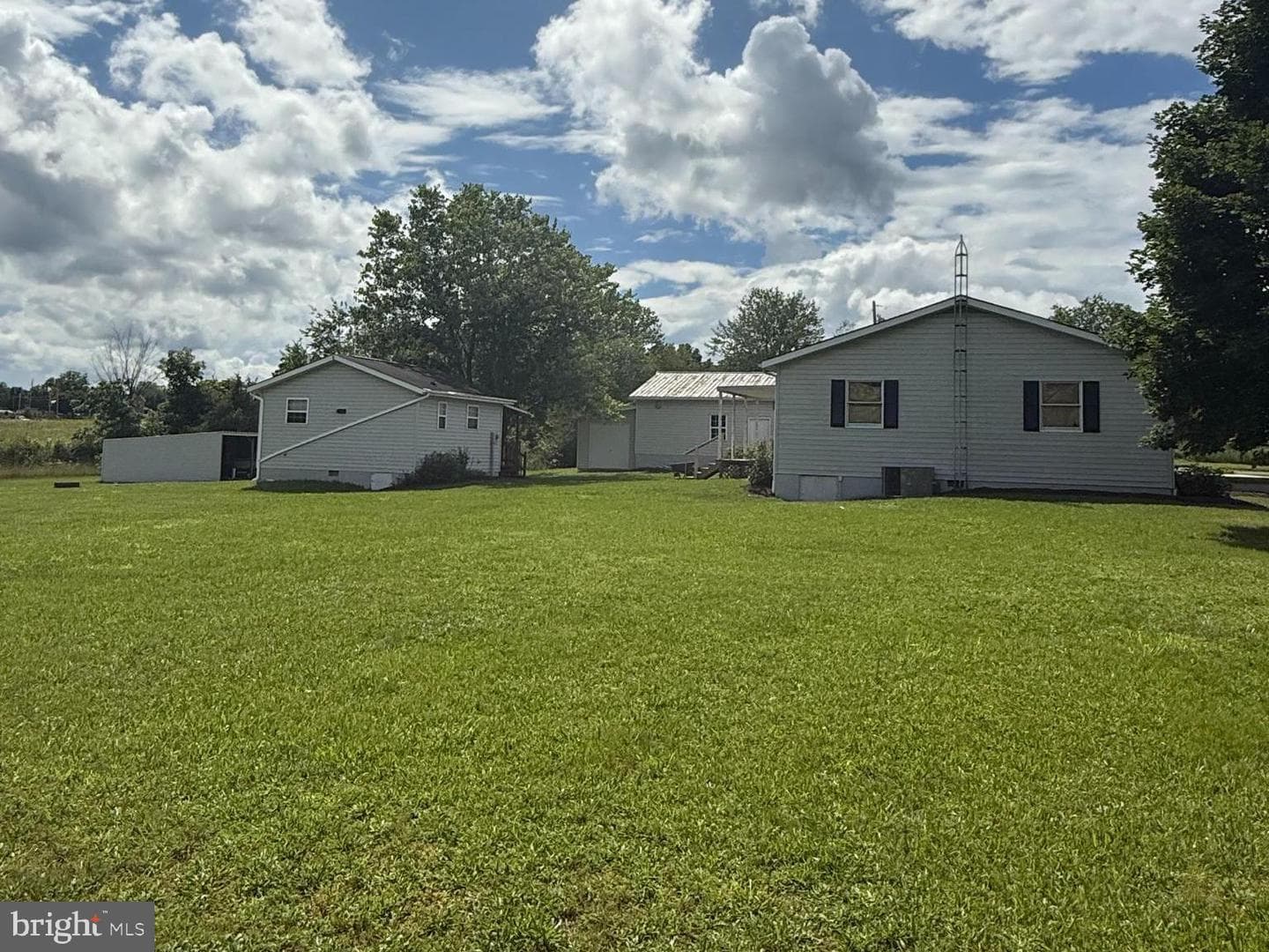 434 Anderson Road photo 2