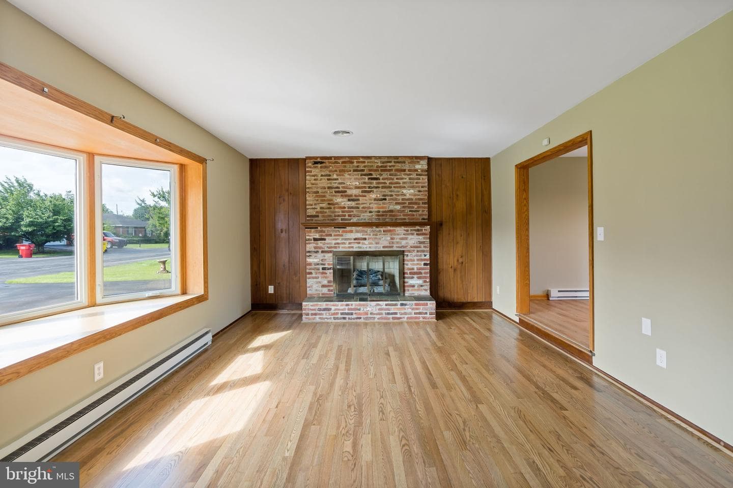 319 Hermitage Drive photo 11