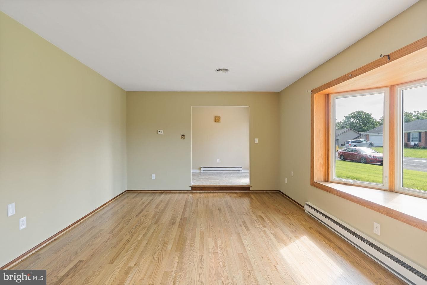 319 Hermitage Drive photo 13