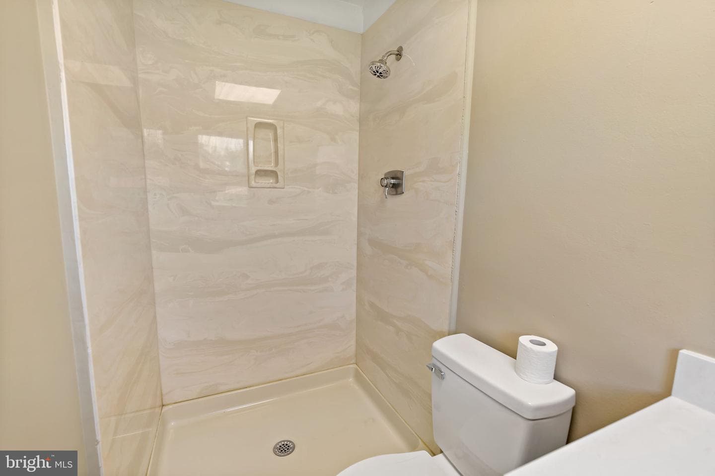 319 Hermitage Drive photo 29