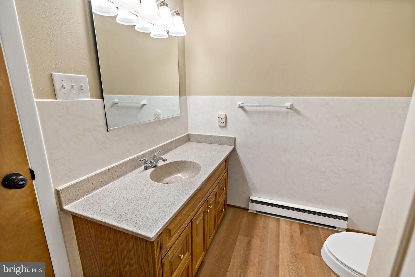319 Hermitage Drive photo 35
