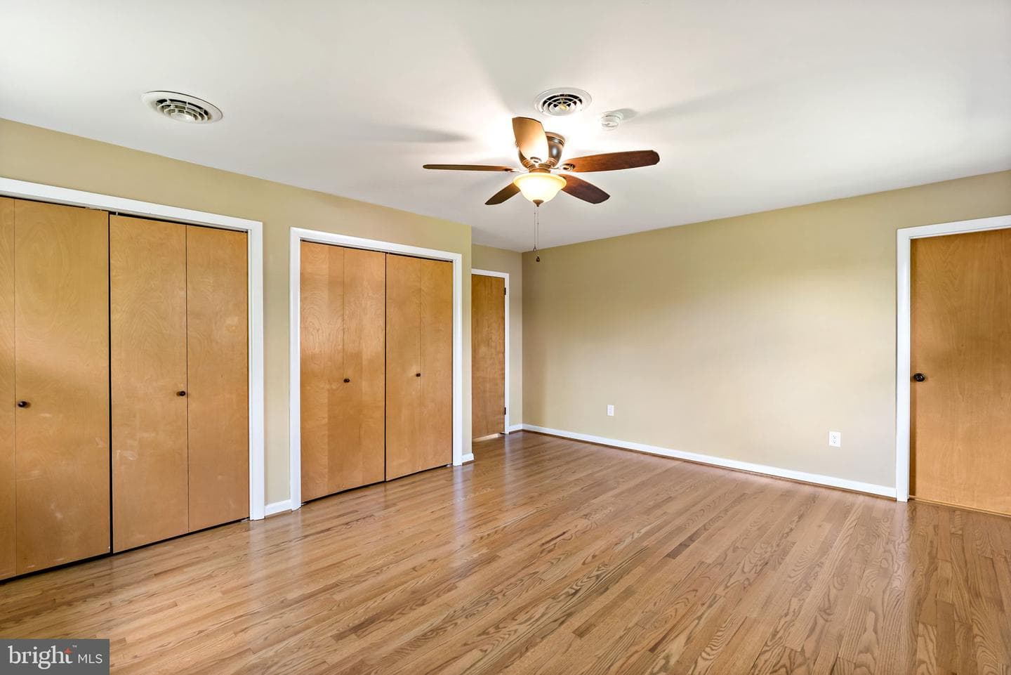 319 Hermitage Drive photo 40