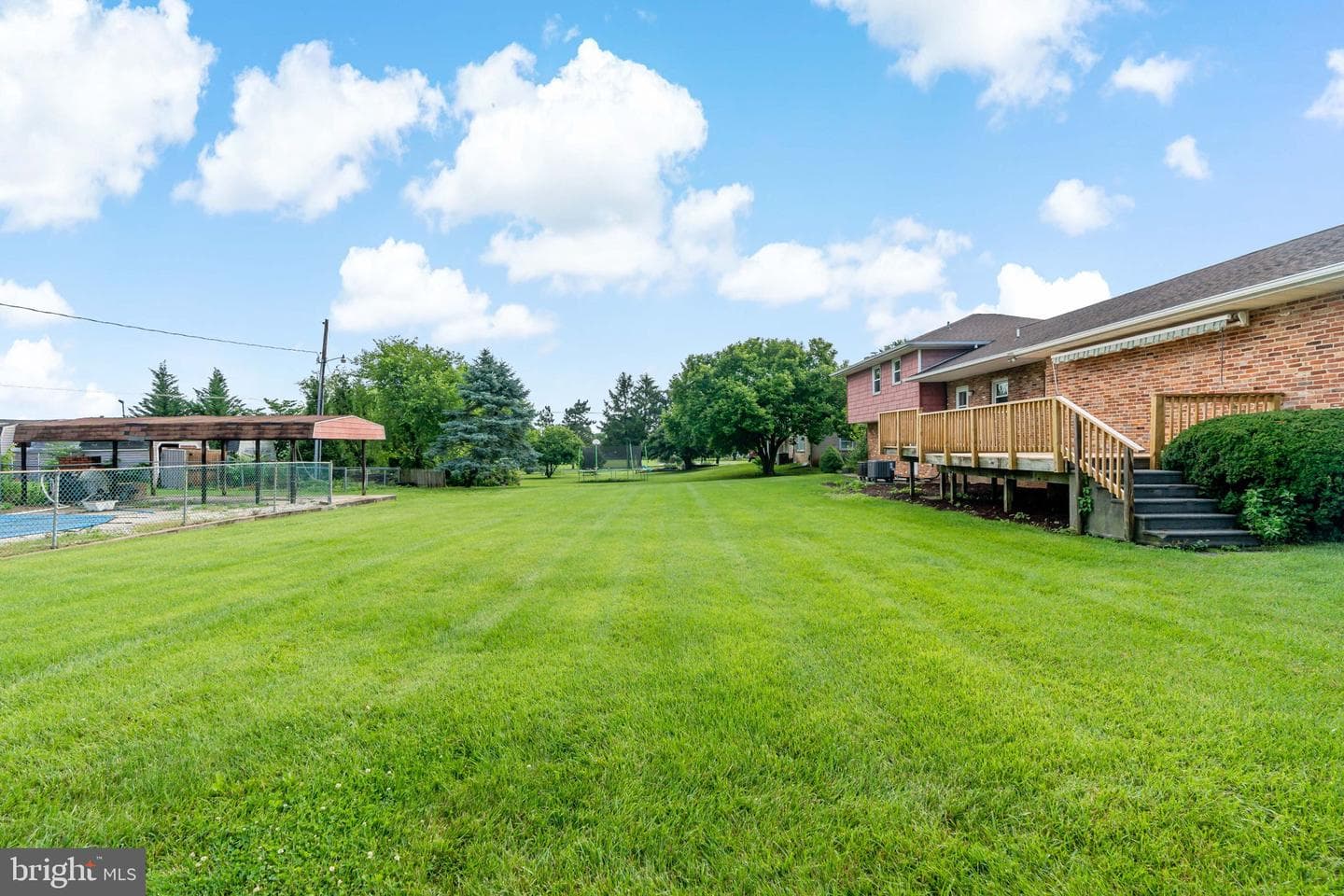 319 Hermitage Drive photo 6