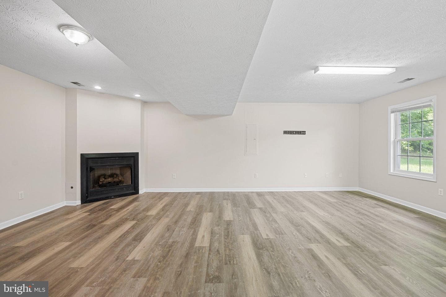 2407 Dominion Road photo 33