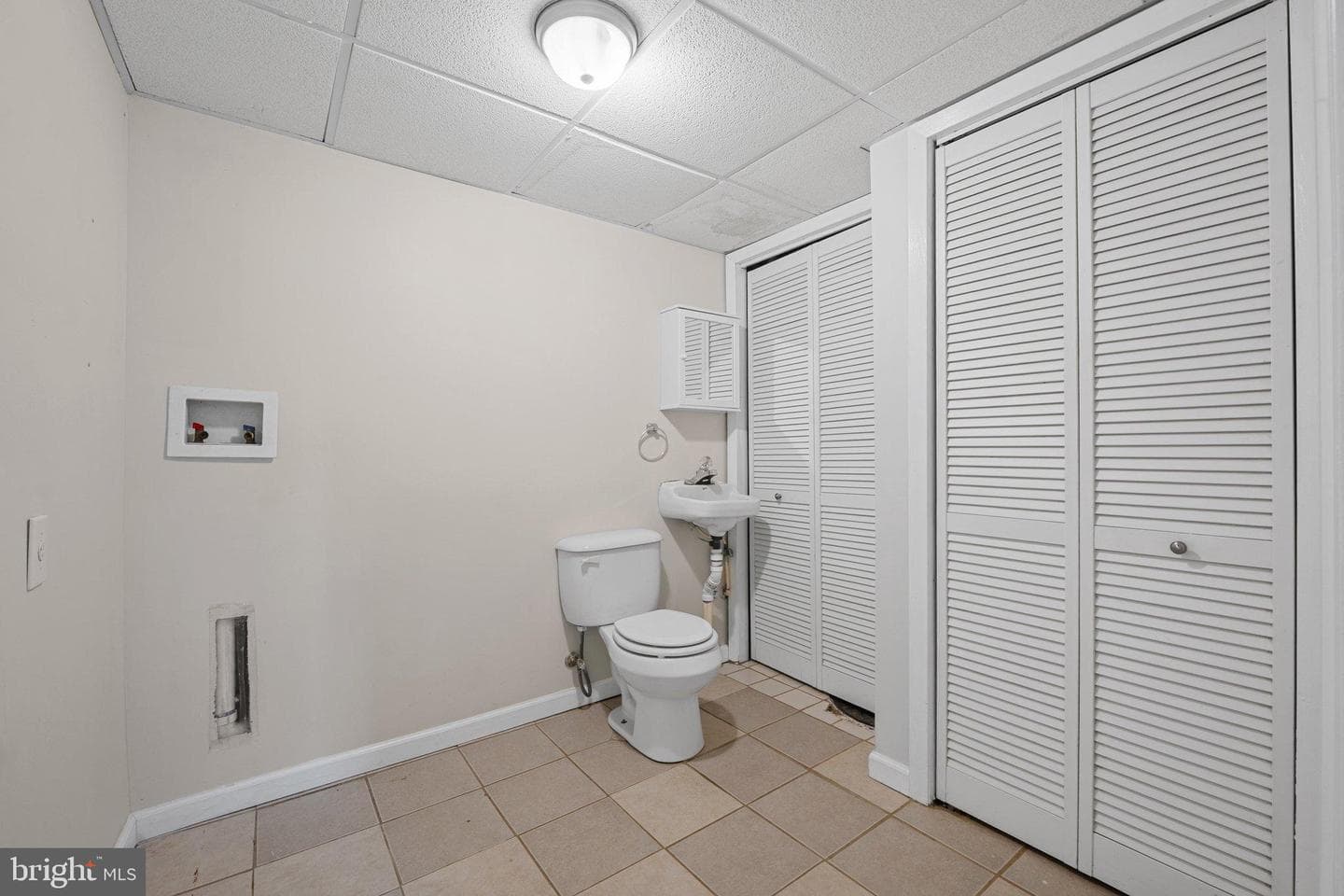 2407 Dominion Road photo 37