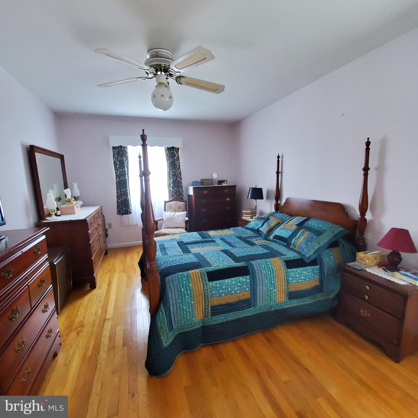 400 S Georgia Avenue photo 11
