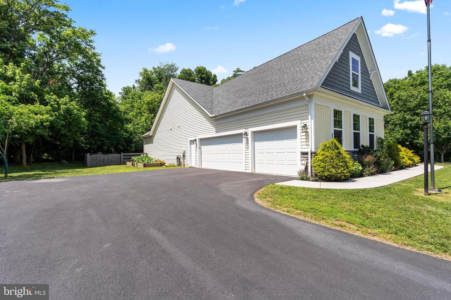 286 Varick Trail photo 5