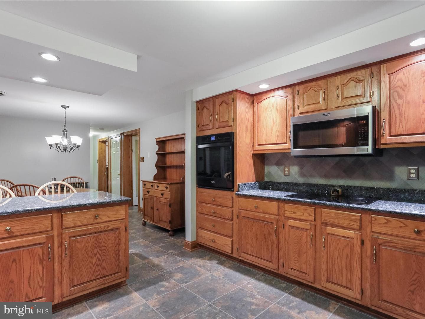 260 Edith Lane photo 10