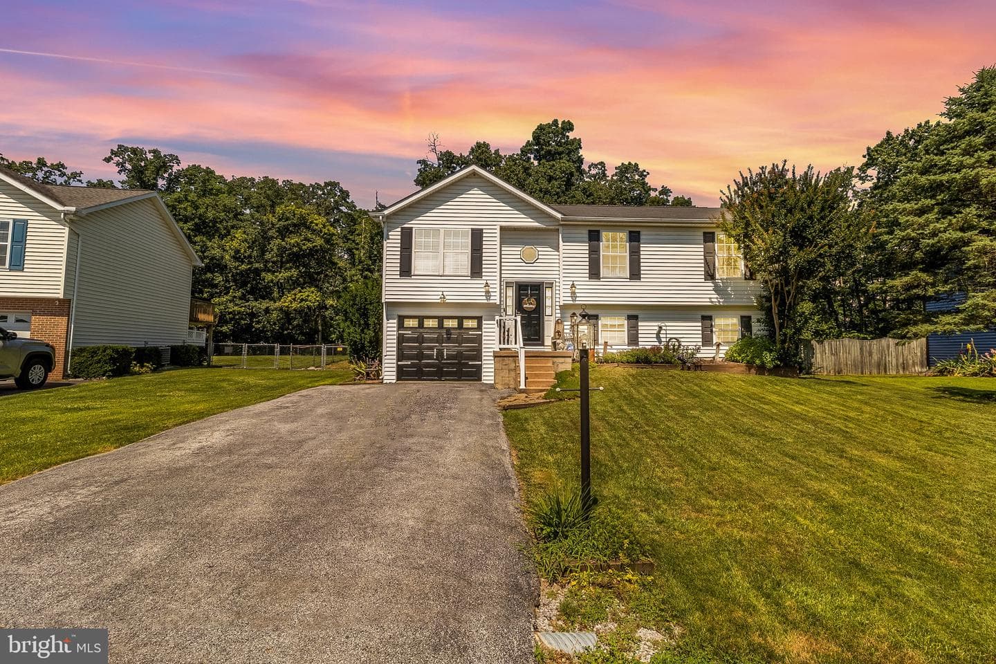 266 Nottingham Boulevard photo 4